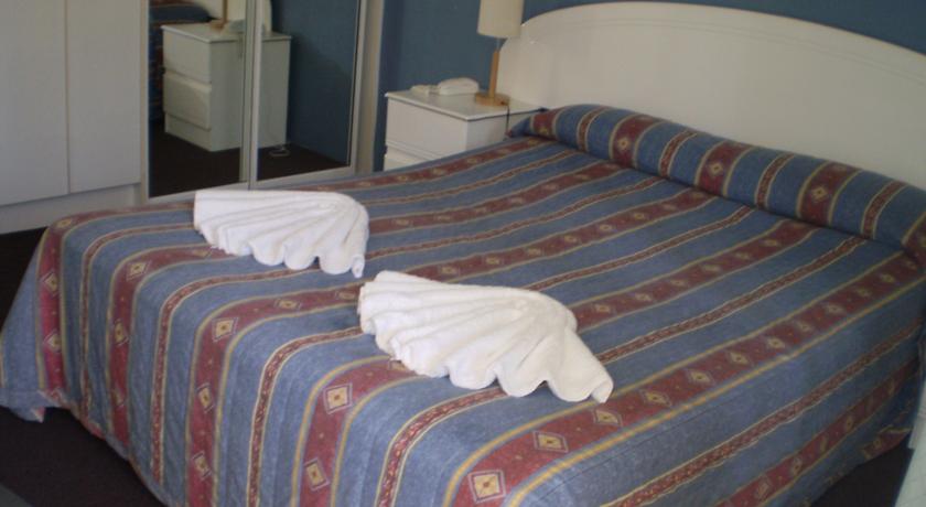 Broadwater Keys Holiday Apartments