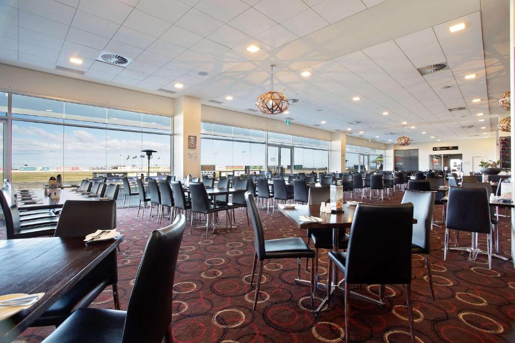 Quality Hotel Tabcorp Park