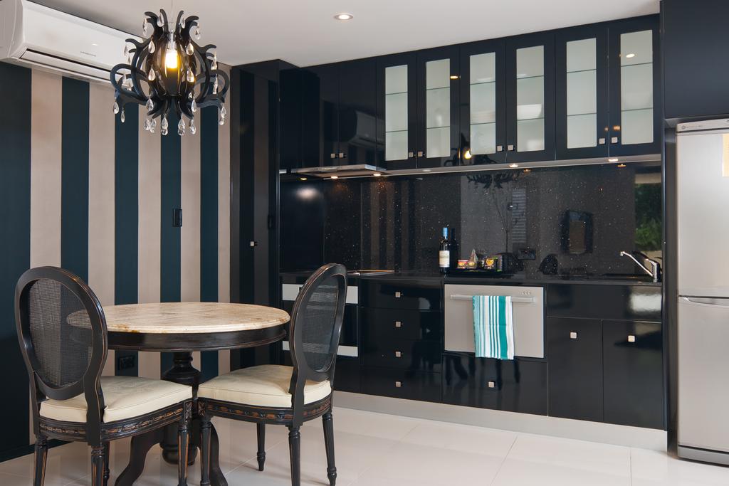 Bay Royal Apartments