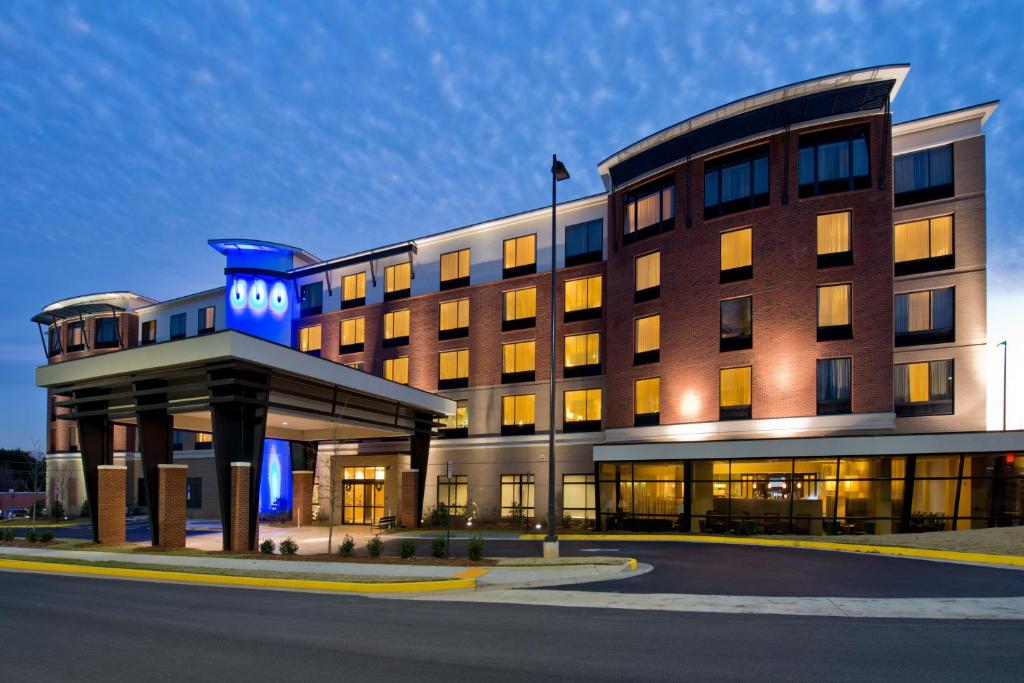 Hotel Indigo Atlanta Airport - College Park