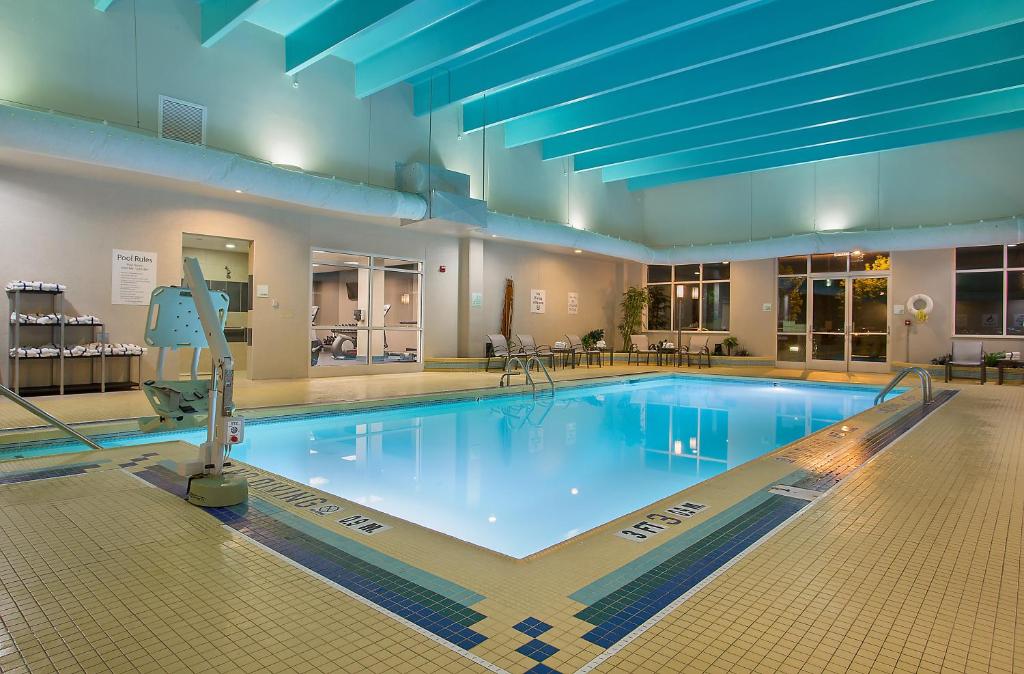 Holiday Inn University Plaza-Bowling Green