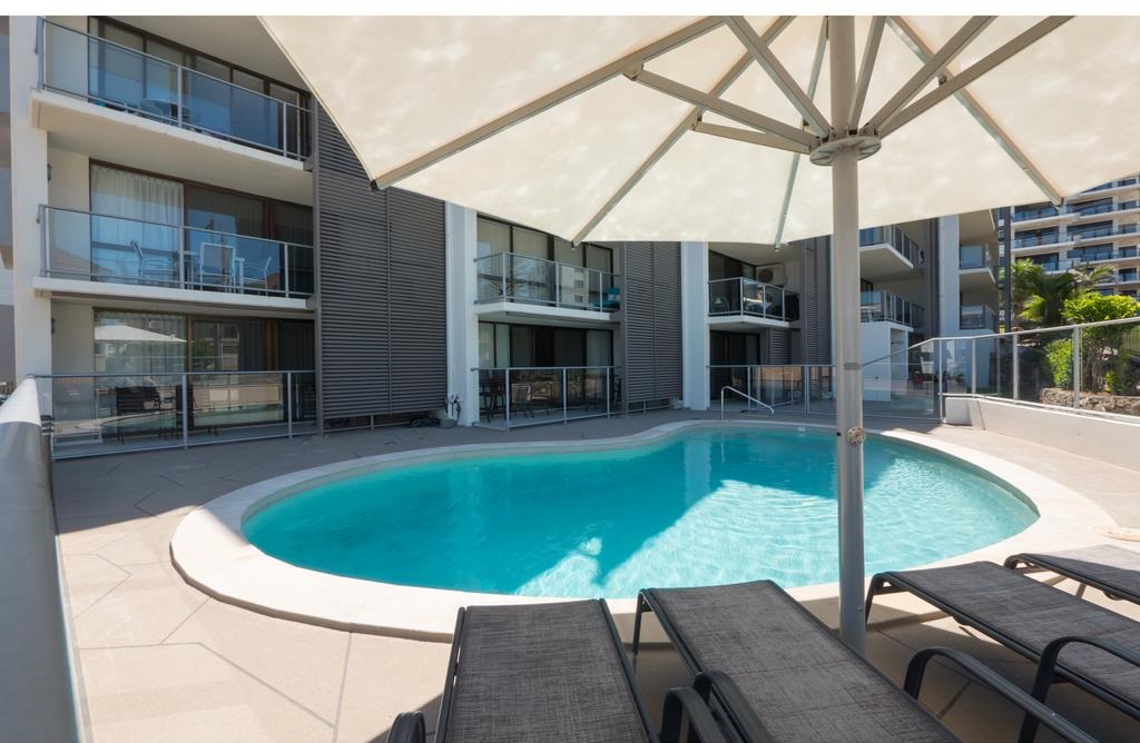 Merrima Court Holidays