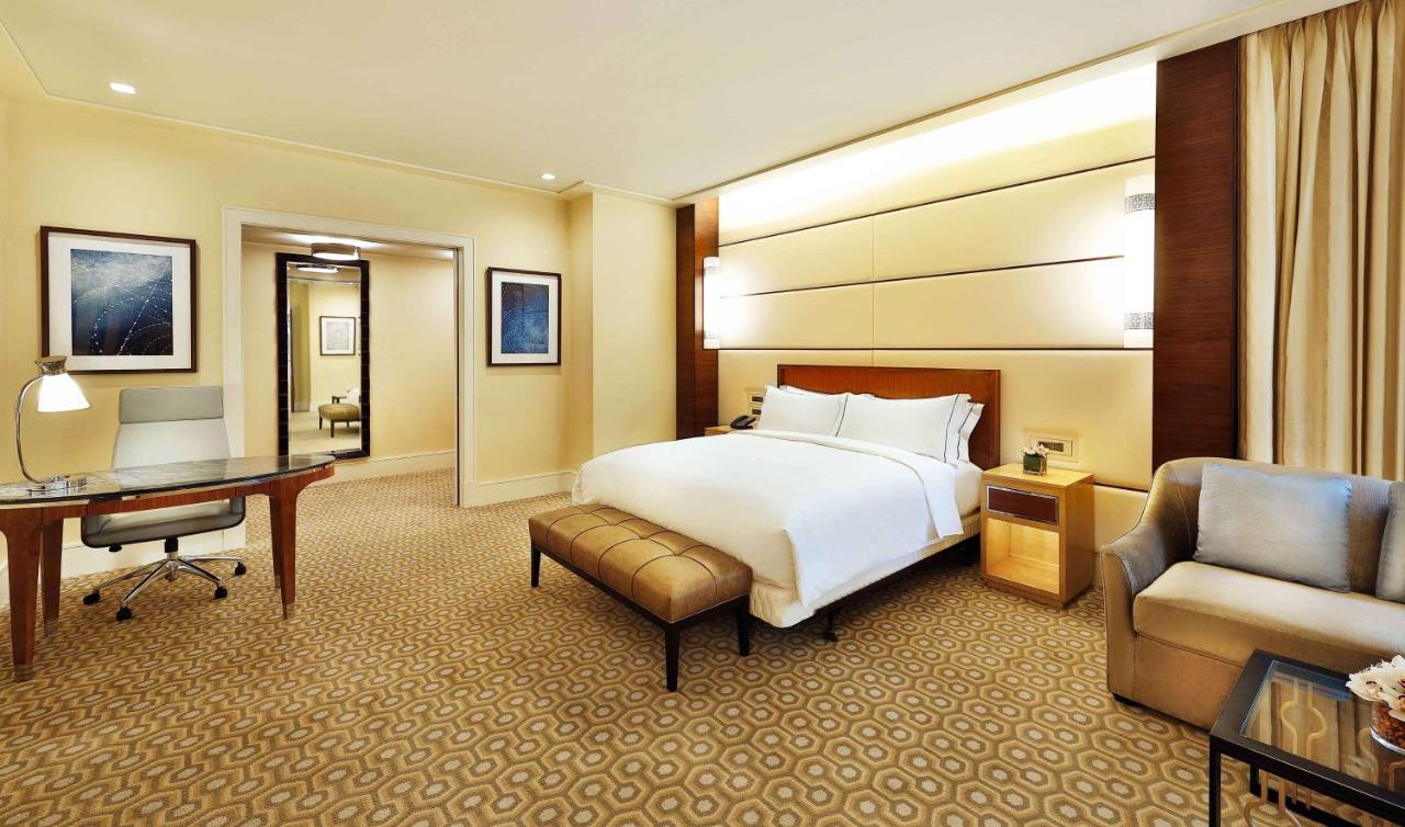 Conrad Makkah