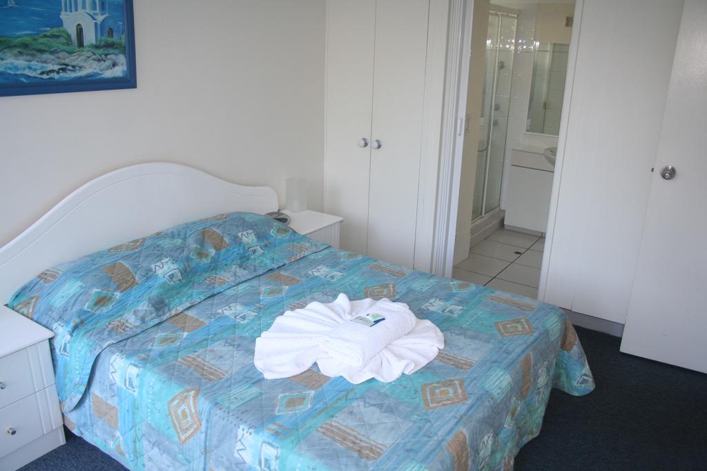 Windward Apartments