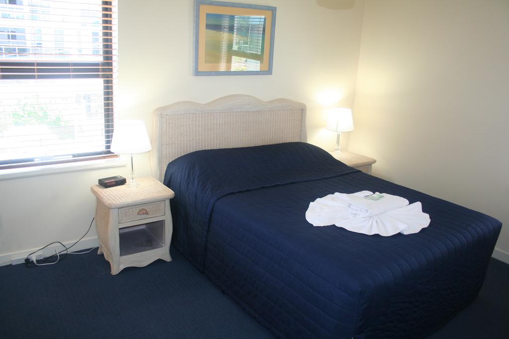 Windward Apartments