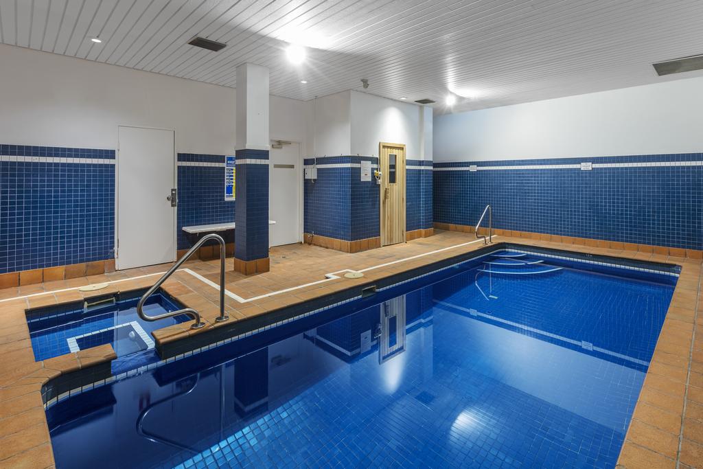 Waldorf Woolloomooloo Waters Apartment Hotel