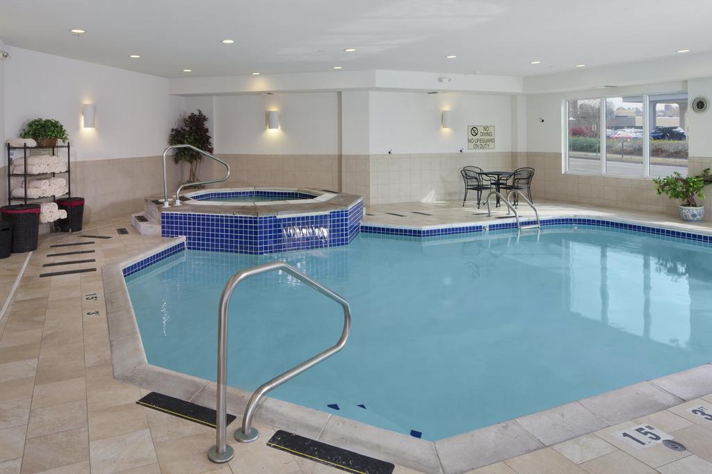 DoubleTree by Hilton Hotel Jefferson City