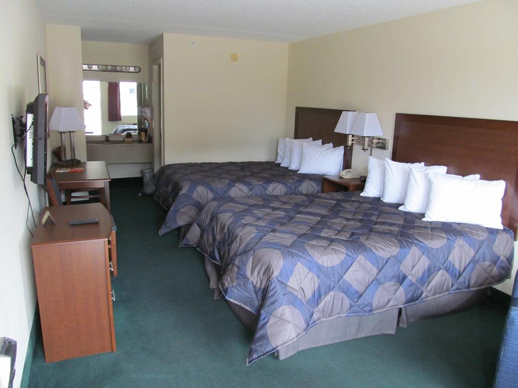 Castle Rock Resort & Waterpark