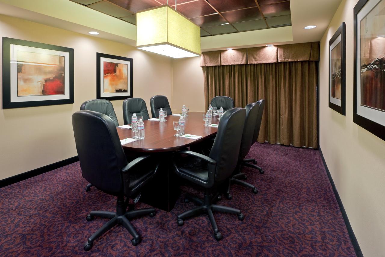 Holiday Inn South Plainfield-Piscataway