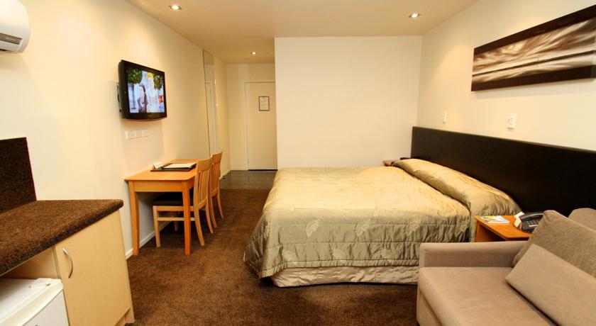Tides Hotel
