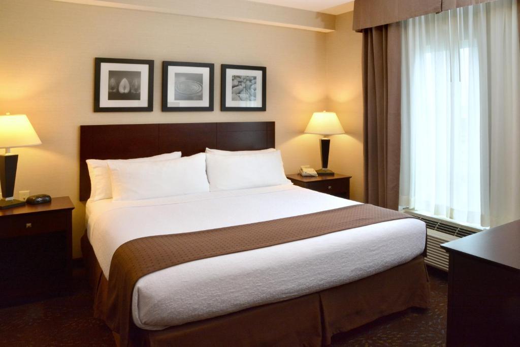 Holiday Inn Canton (Belden Village)