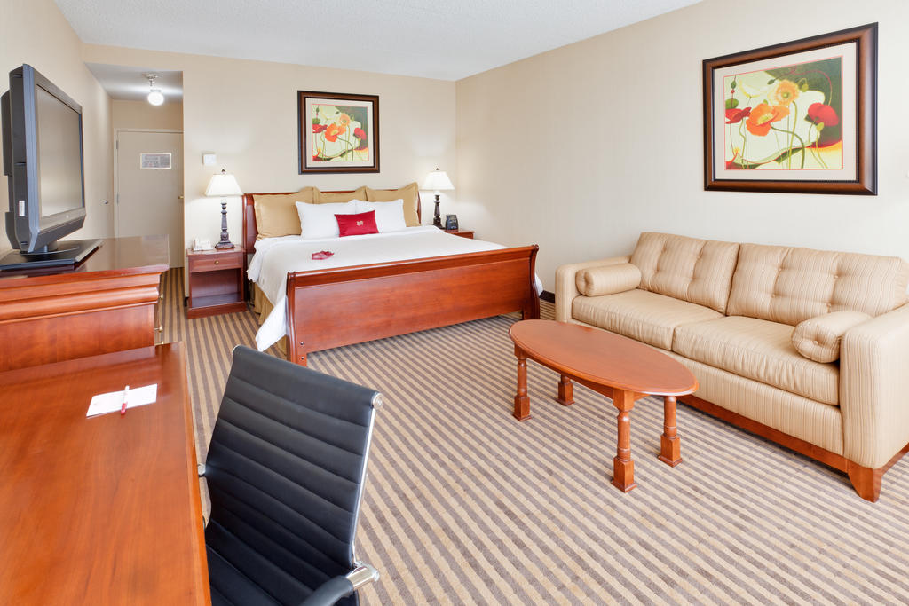 Crowne Plaza Reading