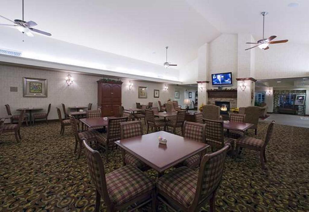 Homewood Suites by Hilton Chesapeake - Greenbrier