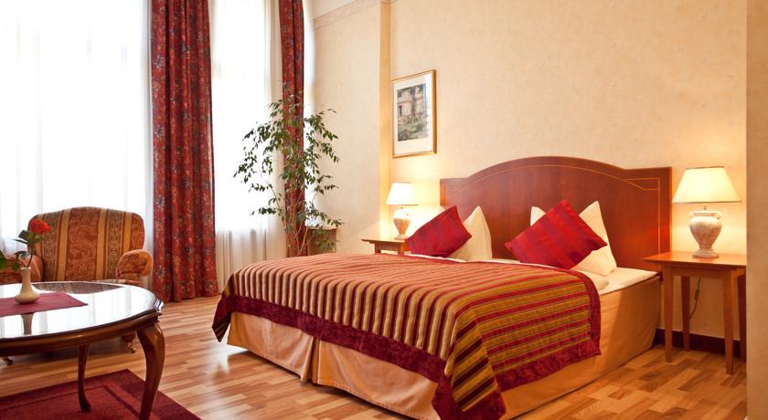 Kult Hotel Auberge