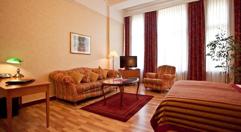 Kult Hotel Auberge