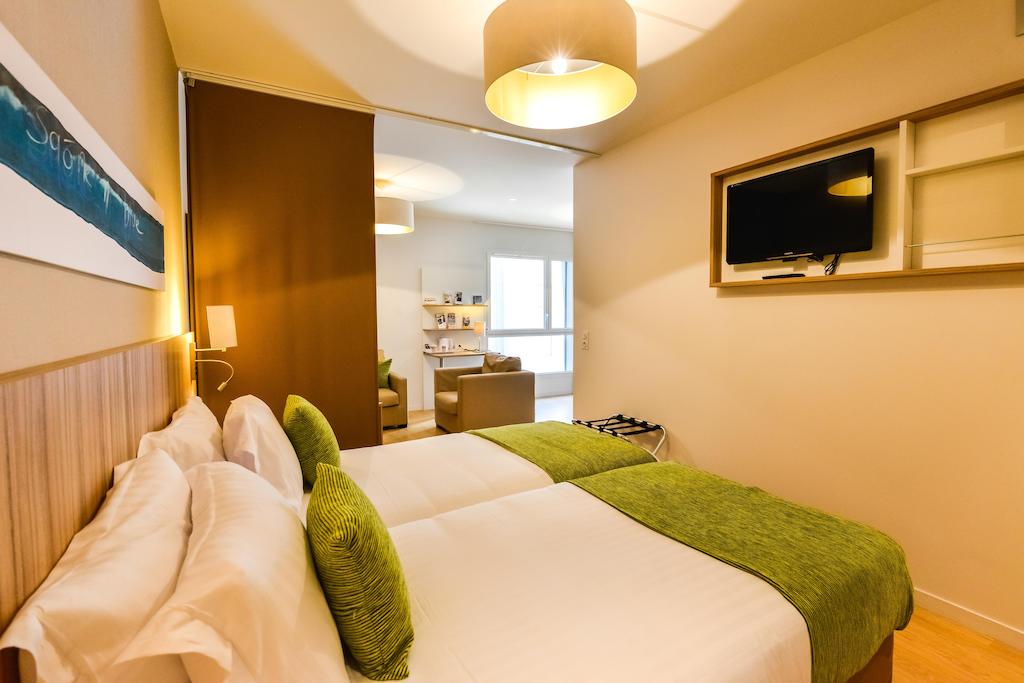 Q7 Lodge Lyon 7 (Formerly Quality Suites Lyon 7 Lodge)
