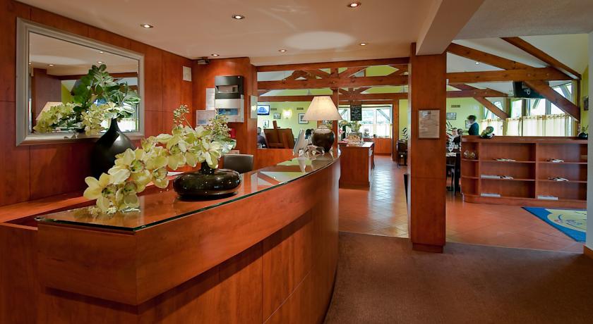 Comfort Hotel CDG Goussainville
