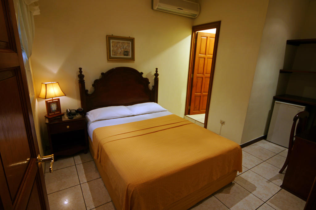 Hotel Villa Florencia Zona Rosa