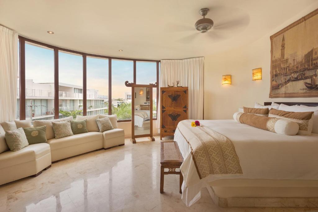 Porto Playa Condo