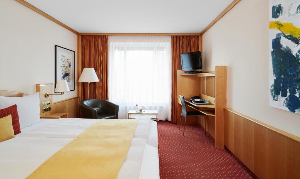 Living Hotel Grosser Kurfurst by Derag