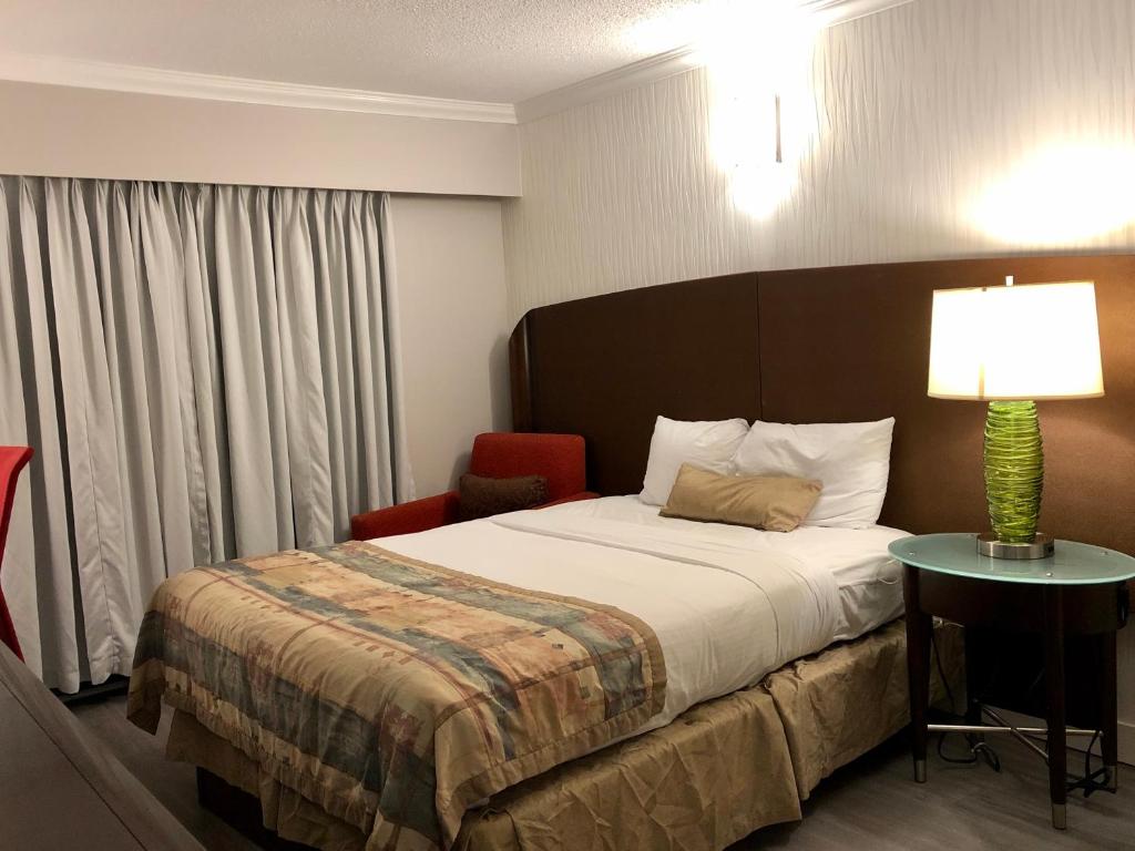 Travelodge by Wyndham Victoria