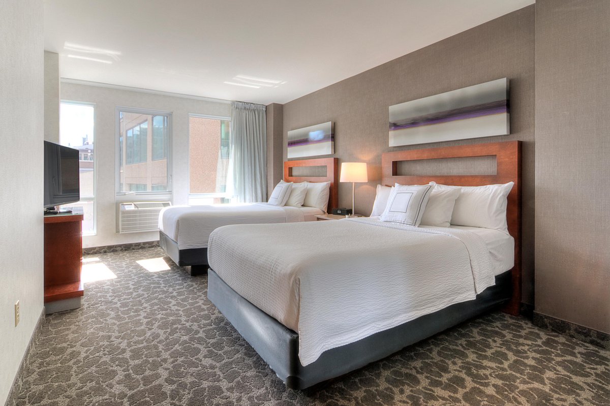 SpringHill Suites by Marriott Old Montreal
