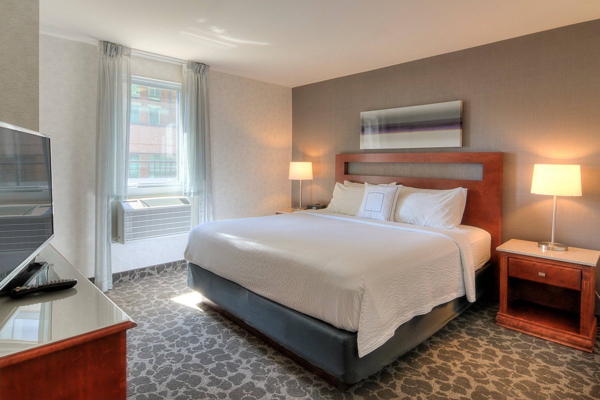 SpringHill Suites by Marriott Old Montreal