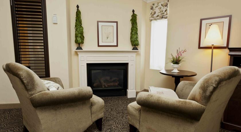 Le St-Martin Hotel & Suites Laval