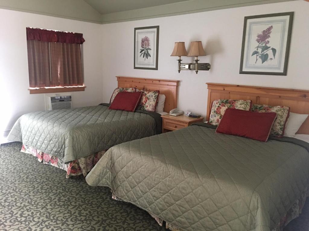Rivers Edge Resort