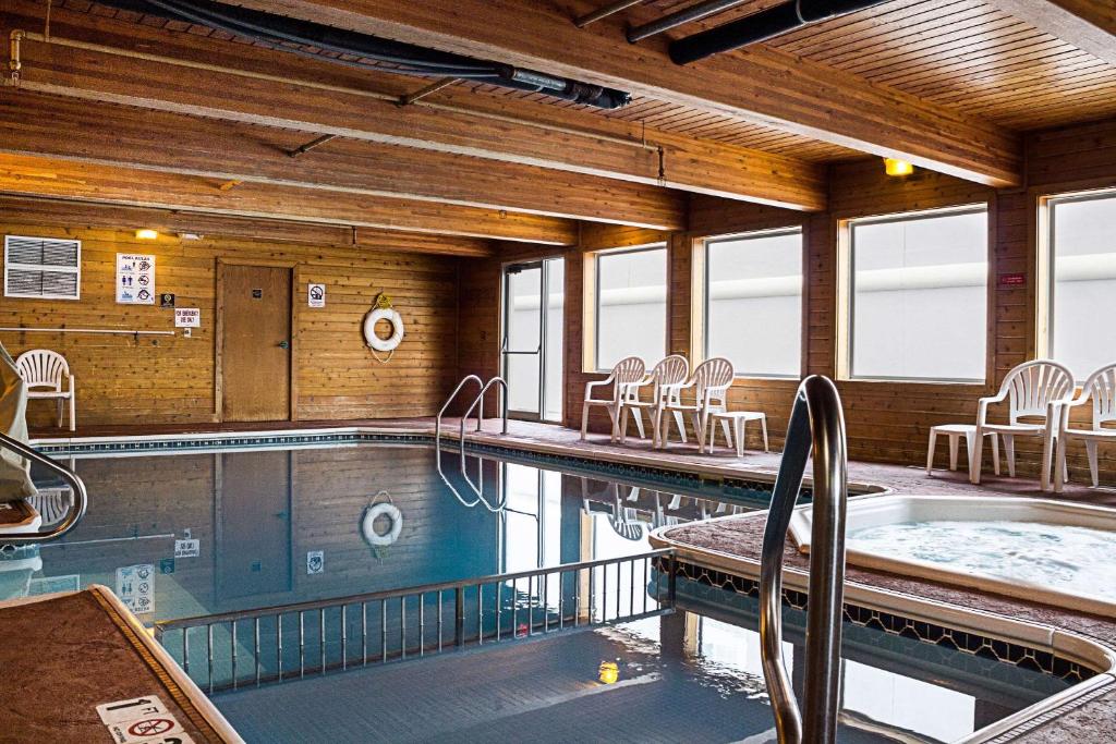 Mainstay Suites Fargo
