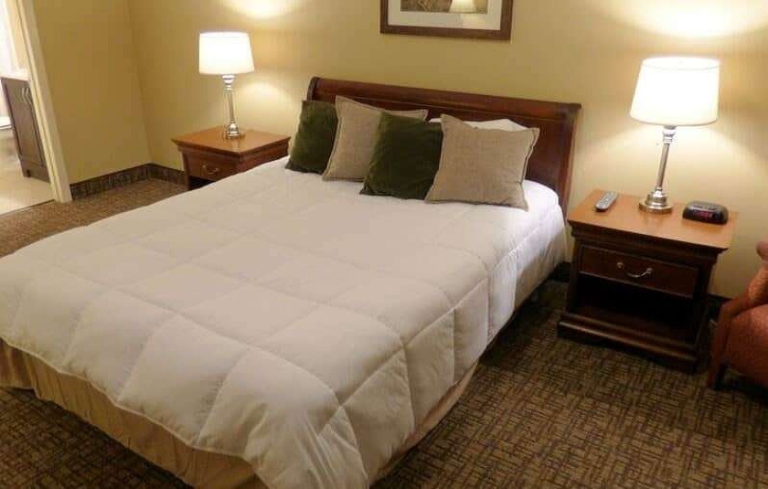 Ramada by Wyndham Juneau (Formerly Prospector)