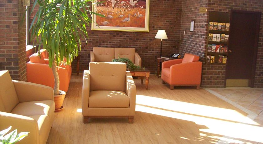Quality Inn & Suites & Conference Centre