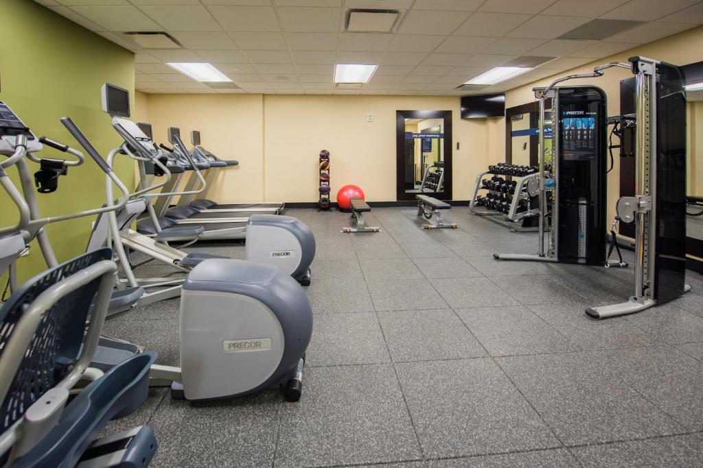 Hampton Inn & Suites Washington DC - Navy Yard