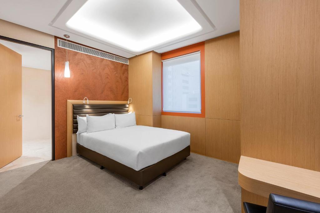 Rydges Australia Square (Formerly Tank Stream)