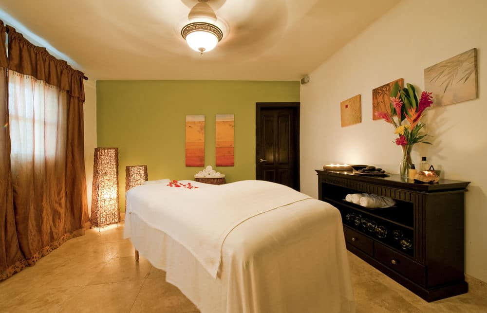 Las Terrazas Resort and Residences