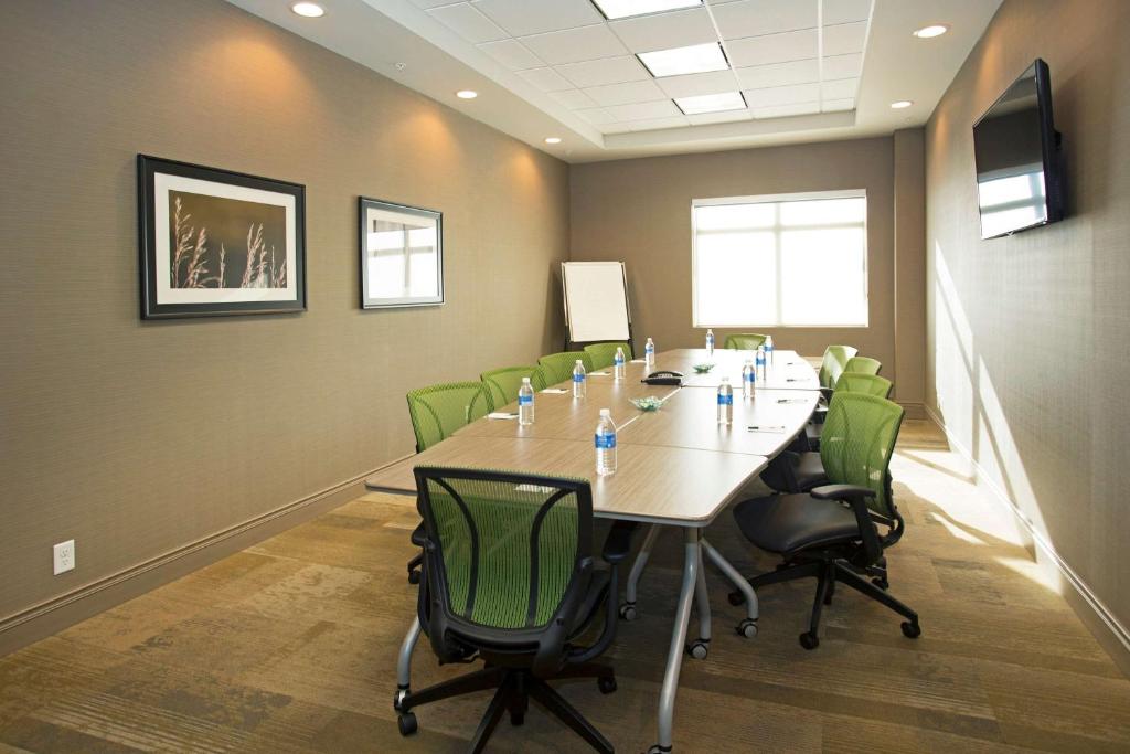 Wingate by Wyndham Calgary Airport