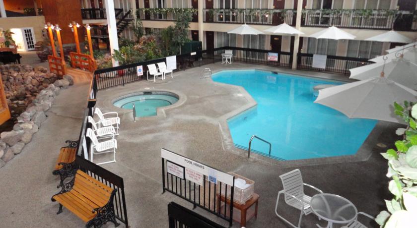 Coast Nisku Inn & Conference Centre (Fornerly Nisku Edmonton Airport)