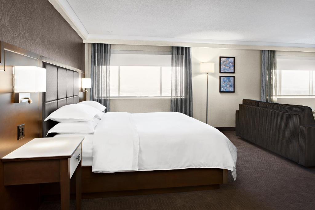 Sheraton Laval Hotel