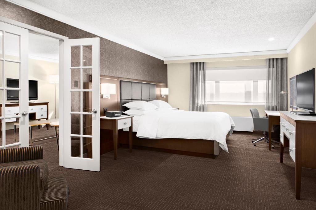 Sheraton Laval Hotel