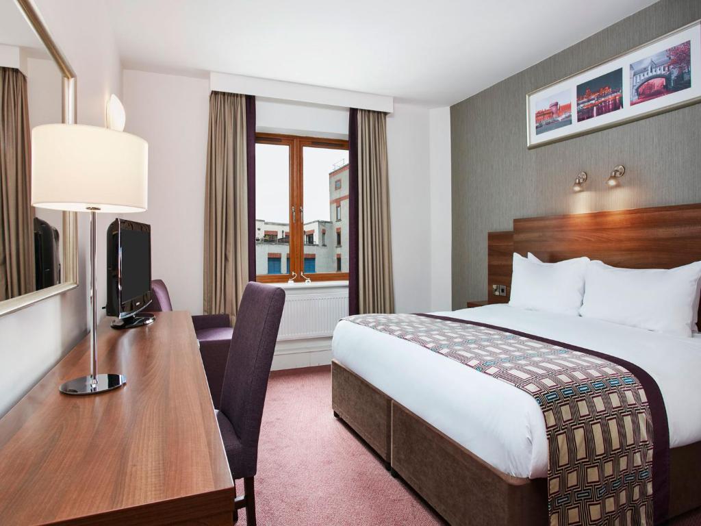 Leonardo Hotel Dublin Christchurch (Formerly Jurys Inn)