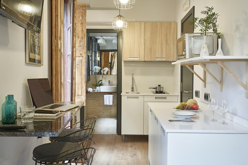 AinB Gothic-Jaume I Apartments