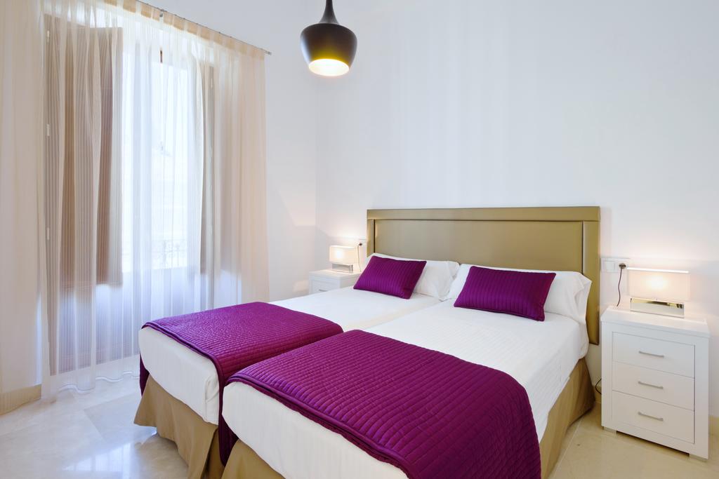 Habitat Suites Gran Via 17 Hotel