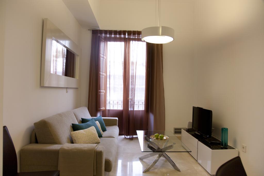 Habitat Suites Gran Via 17 Hotel