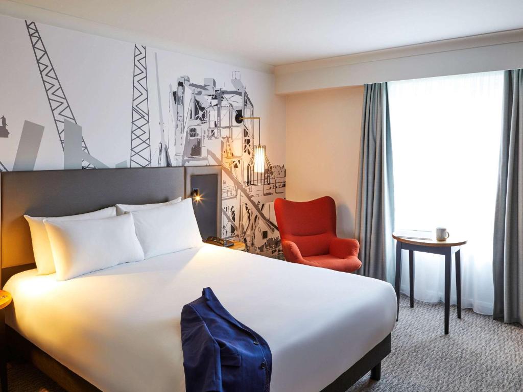 Mercure Cardiff North (Formerly Park Inn by Radisson)