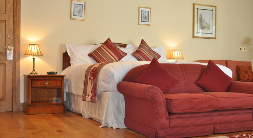 Pine Trees Hotel