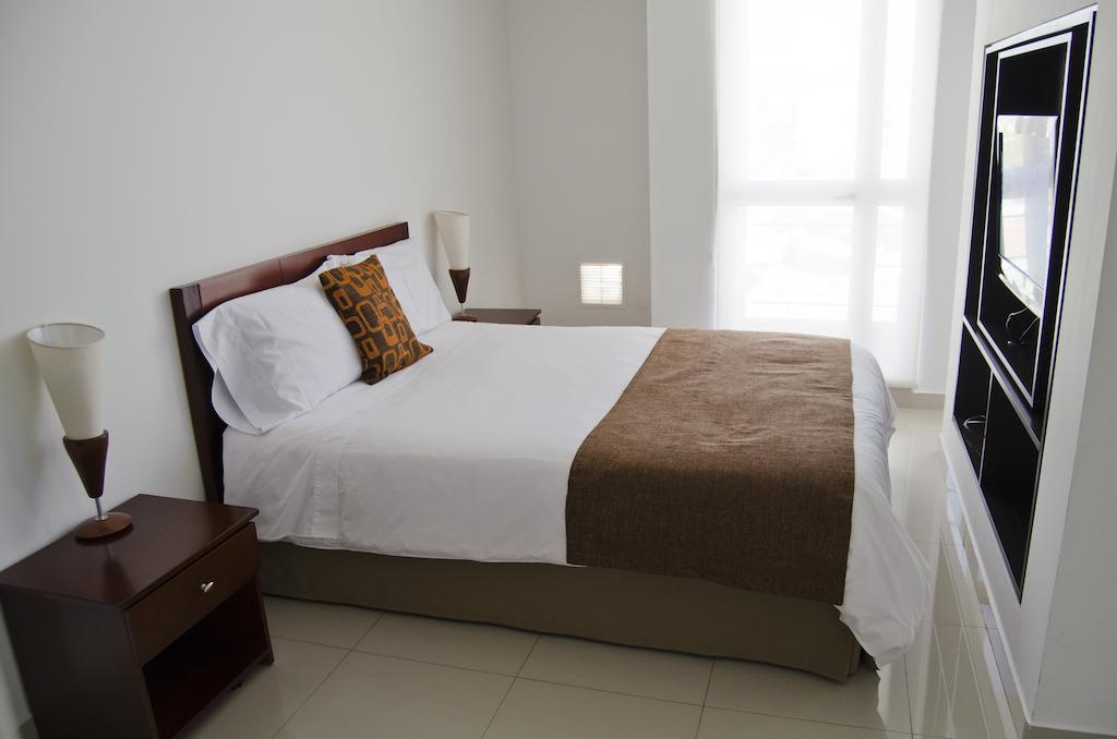 122 Plaza Apartahotel