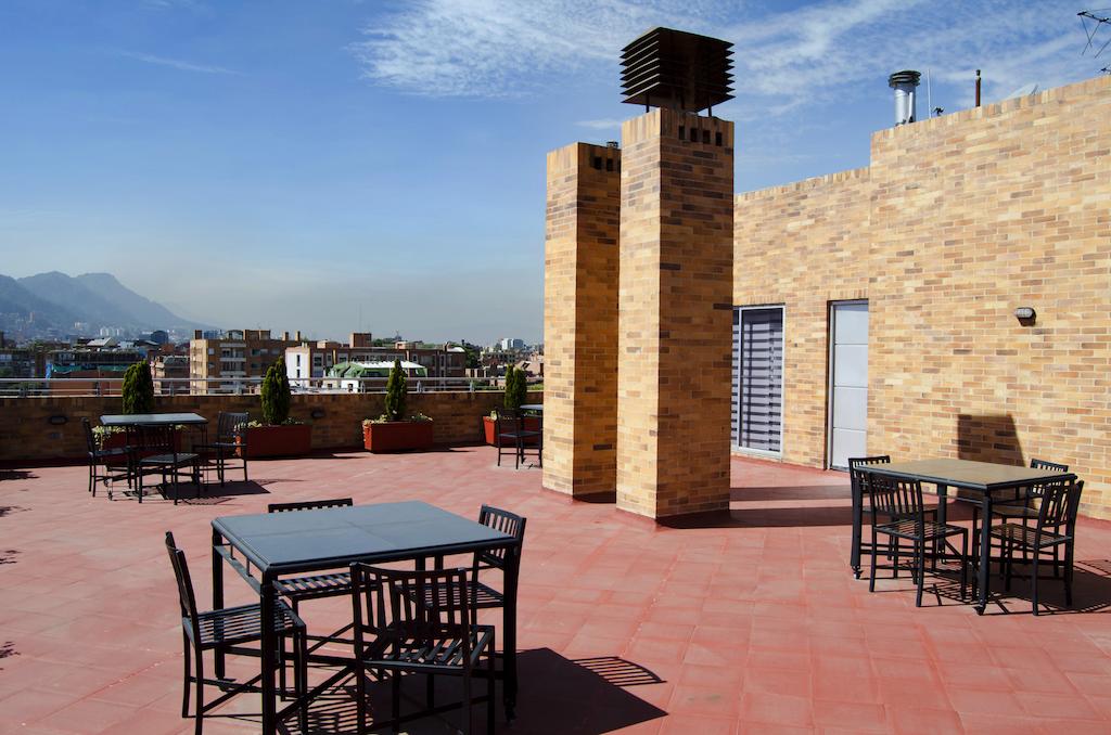 122 Plaza Apartahotel