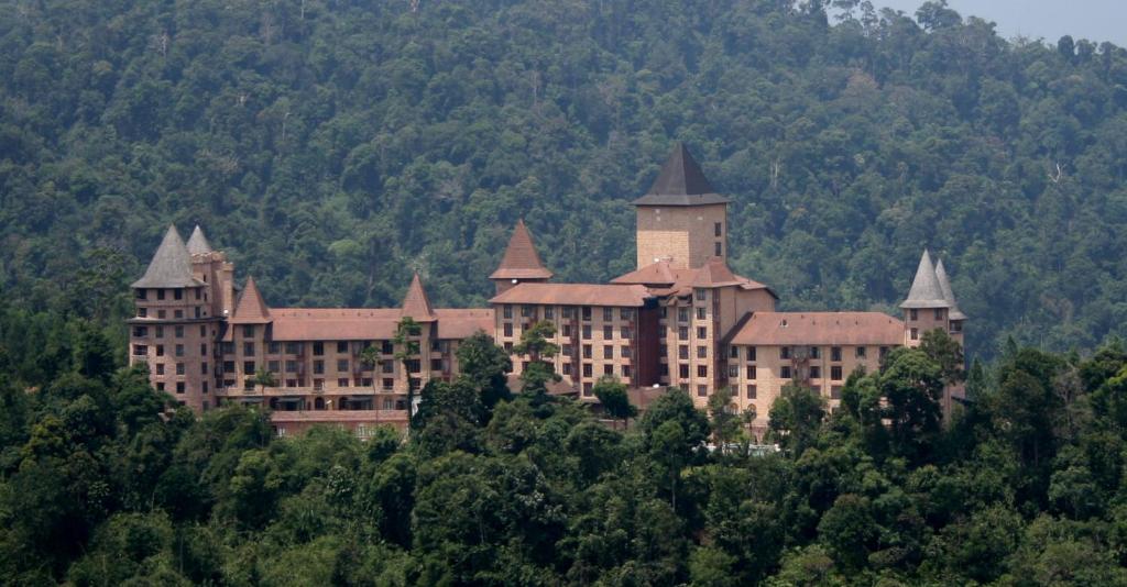 The Chateau Spa & Organic Wellness Resort