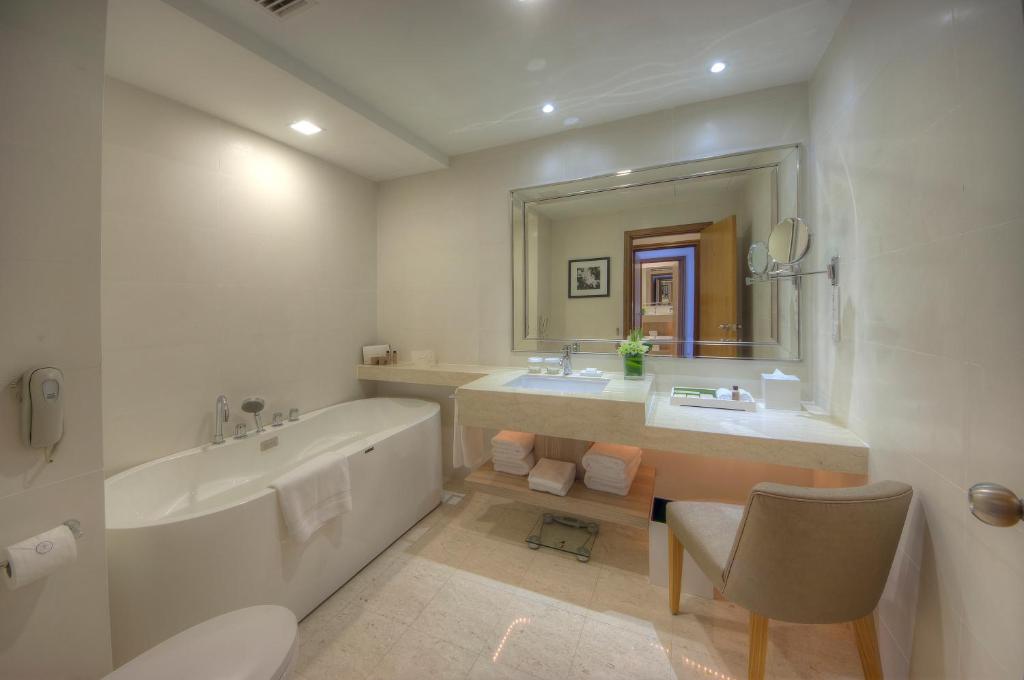 The Chateau Spa & Organic Wellness Resort