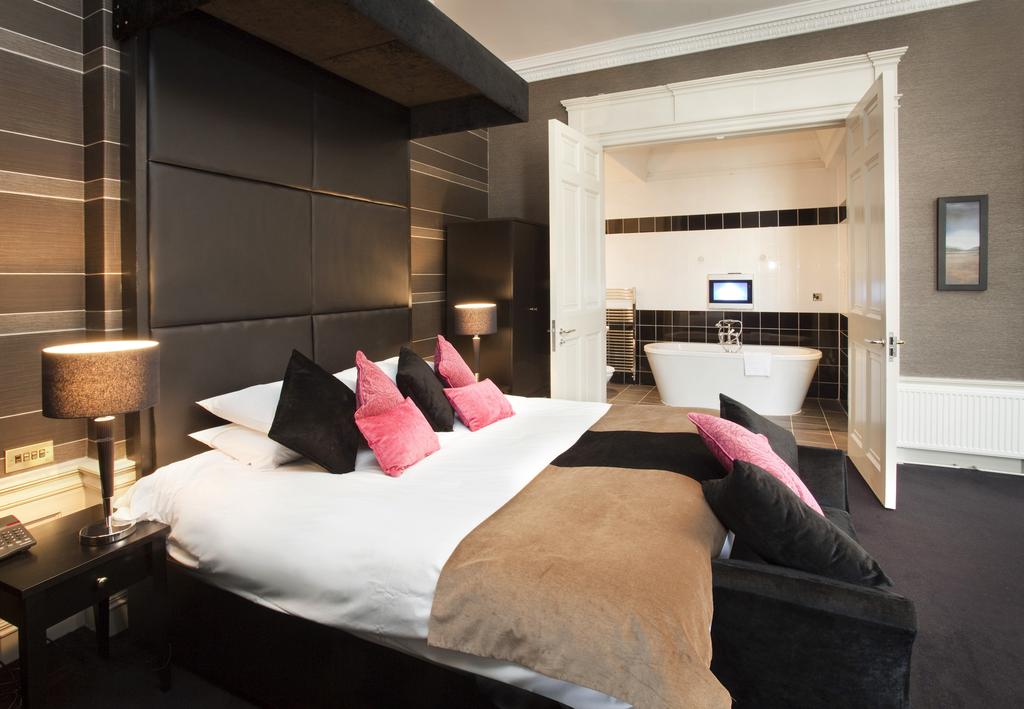 Ballantrae Albany Hotel